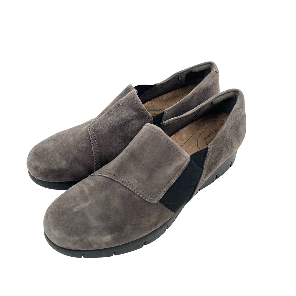 Clarks Artisan Womens 7 Gray Suede Slip On Loafers Comfort Shoes Flex Sole